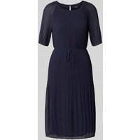 s.Oliver BLACK LABEL Tailliertes Chiffonkleid mit Bindegürtel in Marine, Größe 46 s.Oliver BLACK LABEL Tailliertes Chiffonkleid mit Bindegürtel in Marine, Größe 46 von s.Oliver BLACK LABEL