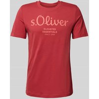 s.Oliver RED LABEL Regular Fit T-Shirt aus reiner Baumwolle mit großem Label Print in Rot, Größe M s.Oliver RED LABEL Regular Fit T-Shirt aus reiner Baumwolle mit großem Label Print in Rot, Größe M von s.Oliver RED LABEL