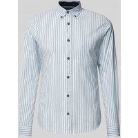 s.Oliver RED LABEL Slim Fit Freizeithemd mit Brusttasche in Bleu, Größe XXXL von s.Oliver RED LABEL