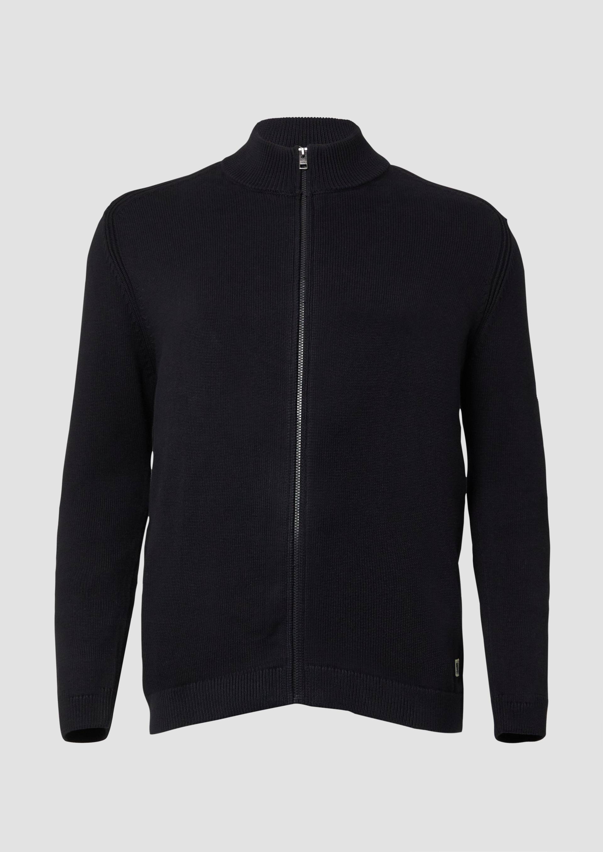 s.Oliver - Baumwoll-Strickjacke mit Stehkragen und Logo-Patch, Herren, schwarz von s.Oliver