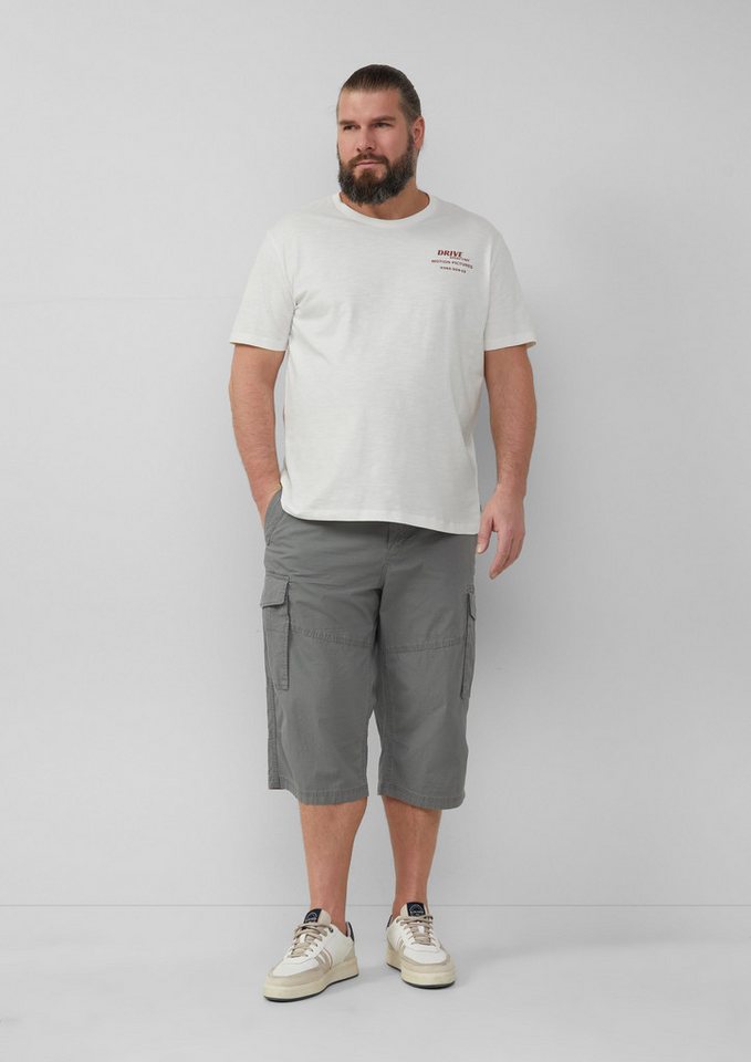 s.Oliver Bermudas File: Strukturierte Bermuda im Relaxed Fit in 3/4-Länge Ziernaht von s.Oliver