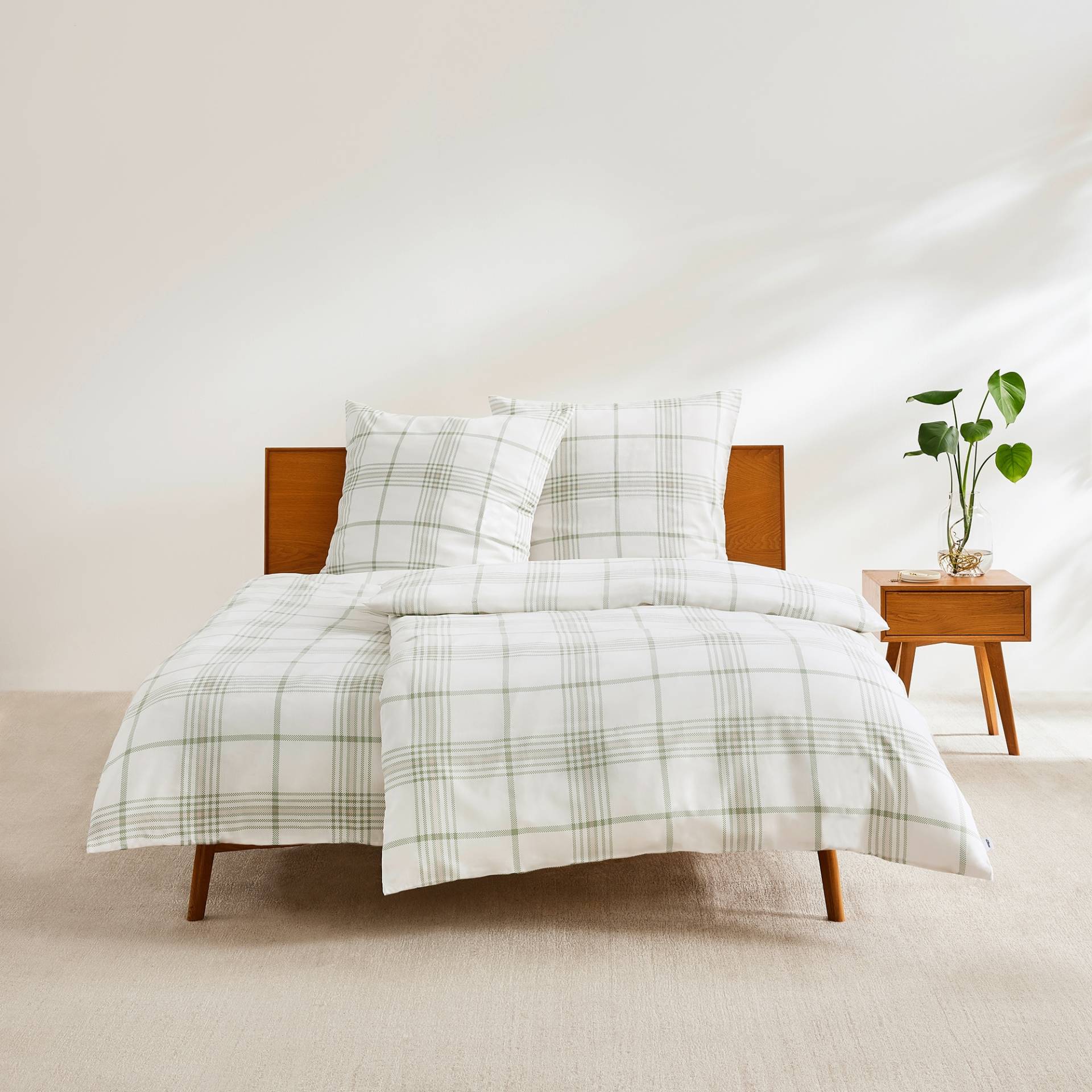 s.Oliver Bettwäsche "Satinbettwäsche s.Oliver" 2 Stk. tlg. mit zeitlosem Karo-Design von s.Oliver