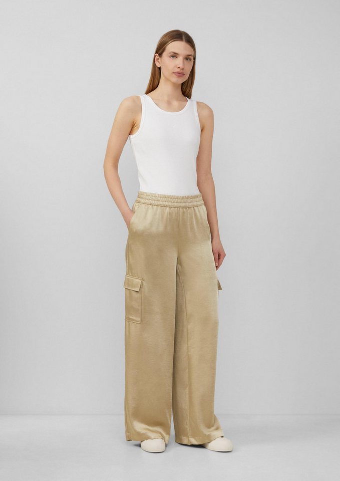 s.Oliver Chinos Hose Satinierte Cargohose im Relaxed Fit mit Elastikbund von s.Oliver