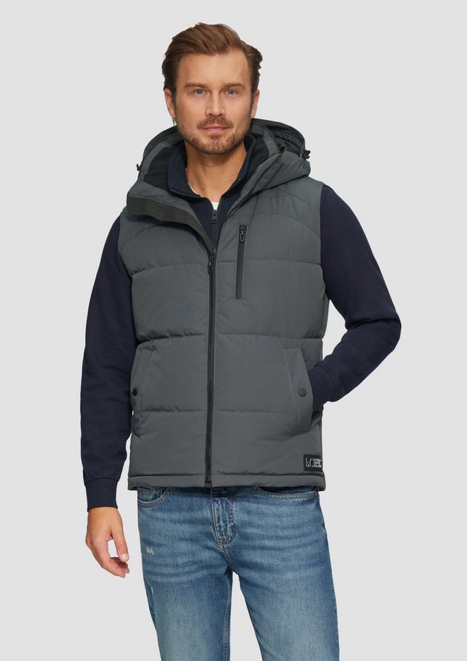 s.Oliver Funktionsweste Wärmende Steppweste mit abnehmbarer Kapuze Label-Patch von s.Oliver