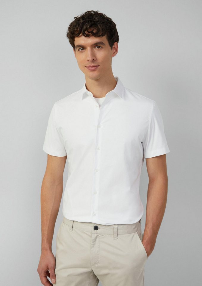 s.Oliver Kurzarmhemd Hemd Tailored Fit: Feines Kurzarm-Hemd aus hochwertigem Baumwollstretch von s.Oliver