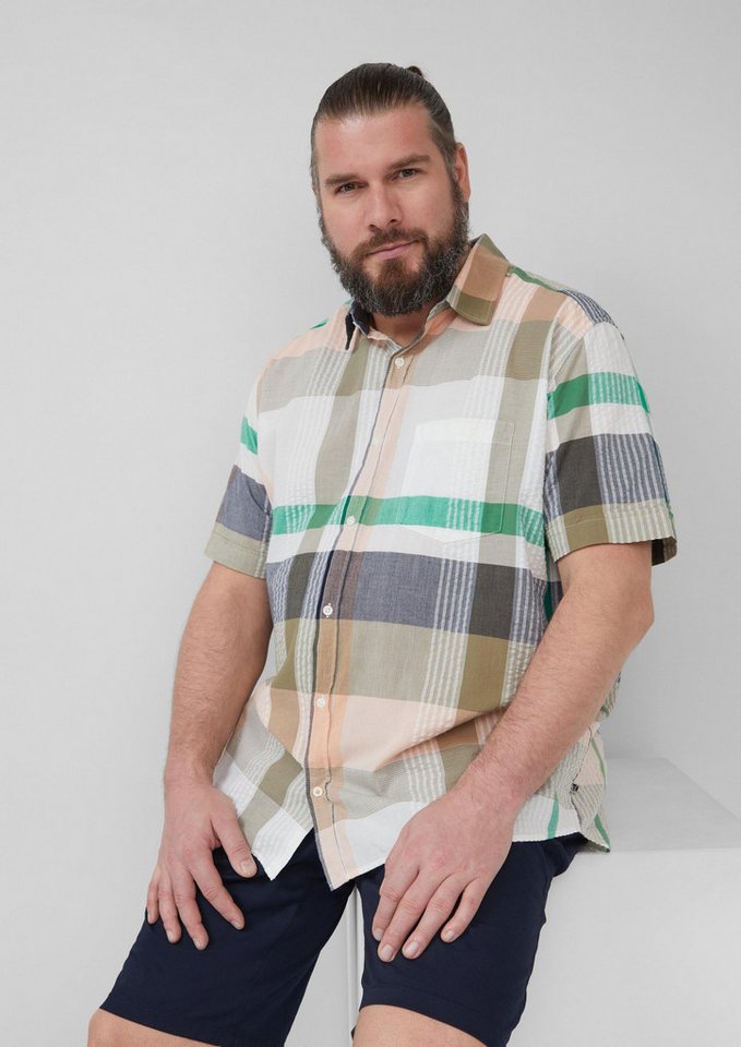 s.Oliver Kurzarmhemd Hemd Regular Fit: Strukturiertes Kurzarmhemd mit Kentkragen von s.Oliver