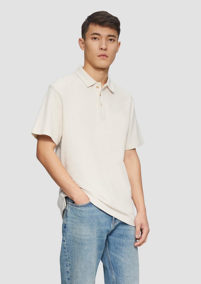 s.Oliver Kurzarmshirt Polo-Shirt Poloshirt mit Waffelstruktur und Logo-Patch von s.Oliver