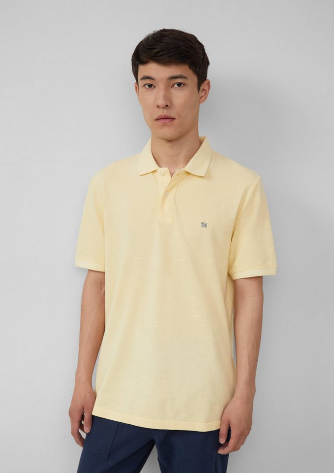 s.Oliver Kurzarmshirt Poloshirt mit kleinem Labelpatch und Flammgarnstruktur Logo von s.Oliver