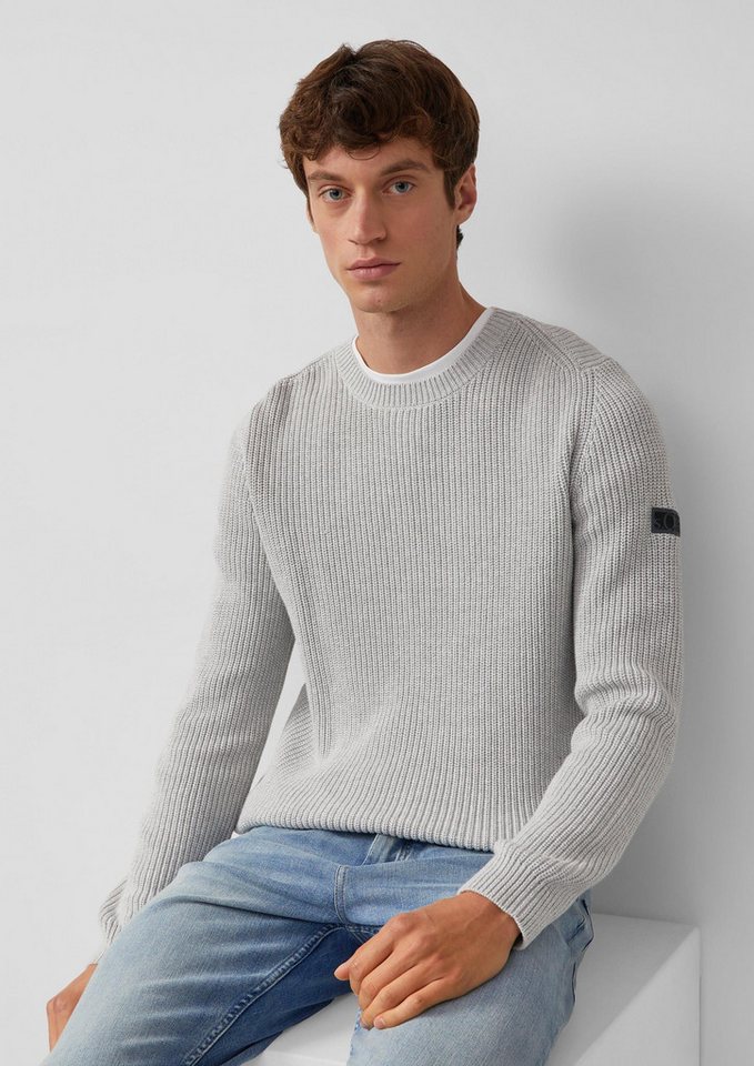 s.Oliver Longpullover Strickpullover Strukturierter Baumwoll-Pullover mit Label-Patch von s.Oliver