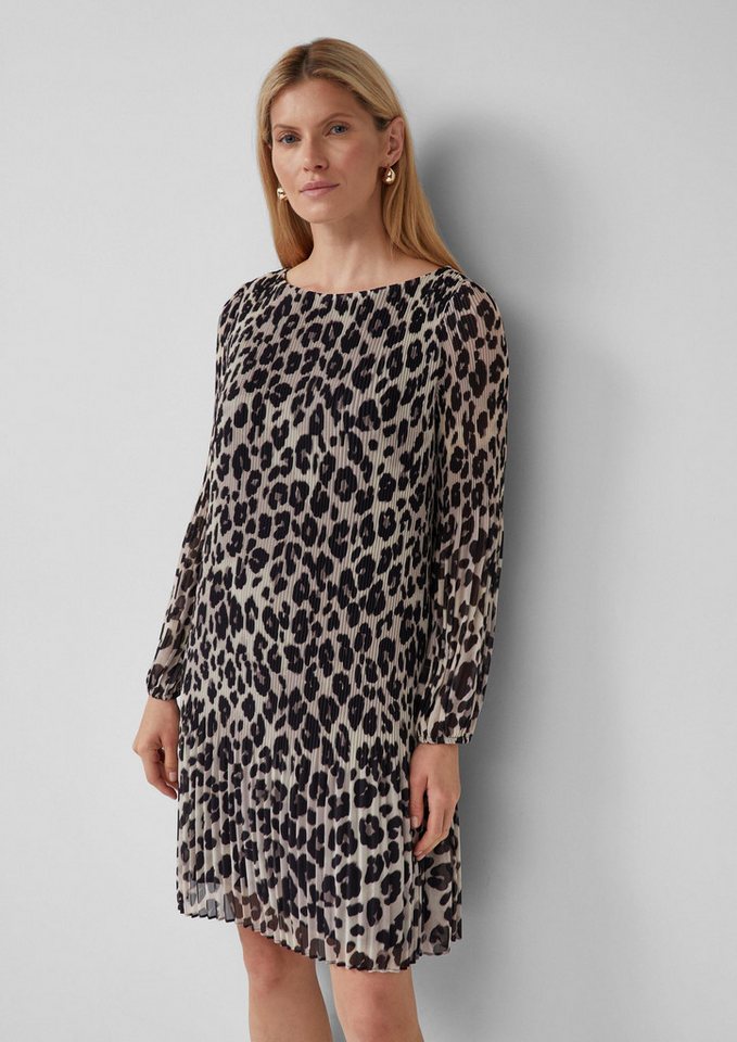 s.Oliver Minikleid Kleid Plissiertes Chiffonkleid mit All-over-Print und Viskosefutter von s.Oliver