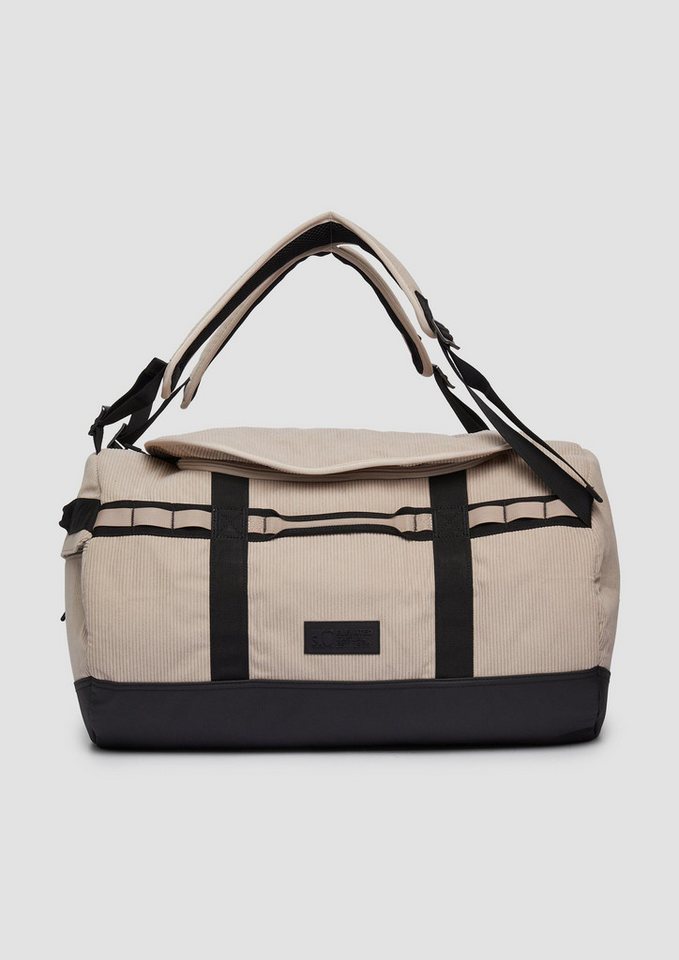 s.Oliver Rucksack Rucksack, Multifunktionaler Rucksack aus Materialmix mit Nylongurt von s.Oliver