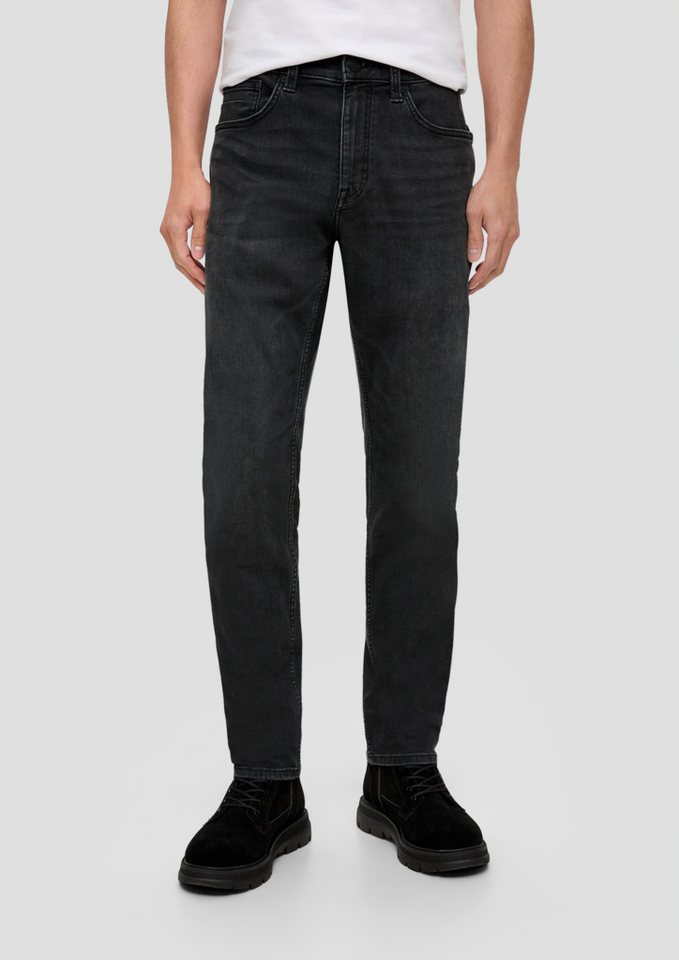 s.Oliver Stoffhose Jeans Mauro / Regular Fit / High Rise / Tapered Leg Label-Patch von s.Oliver