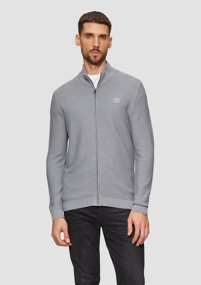 s.Oliver Strickjacke Strukturierte Strickjacke mit Logo-Patch Rippblende von s.Oliver