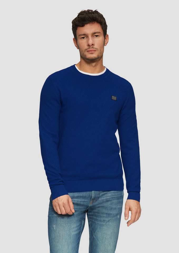 s.Oliver Strickpullover Strukturierter Strickpullover mit Logo-Patch Logo von s.Oliver