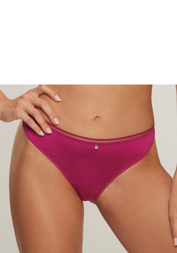 s.Oliver String Pauline mit feiner Spitze und weichem Microtouch-Material s.Oliver String Pauline mit feiner Spitze und weichem Microtouch-Material von s.Oliver