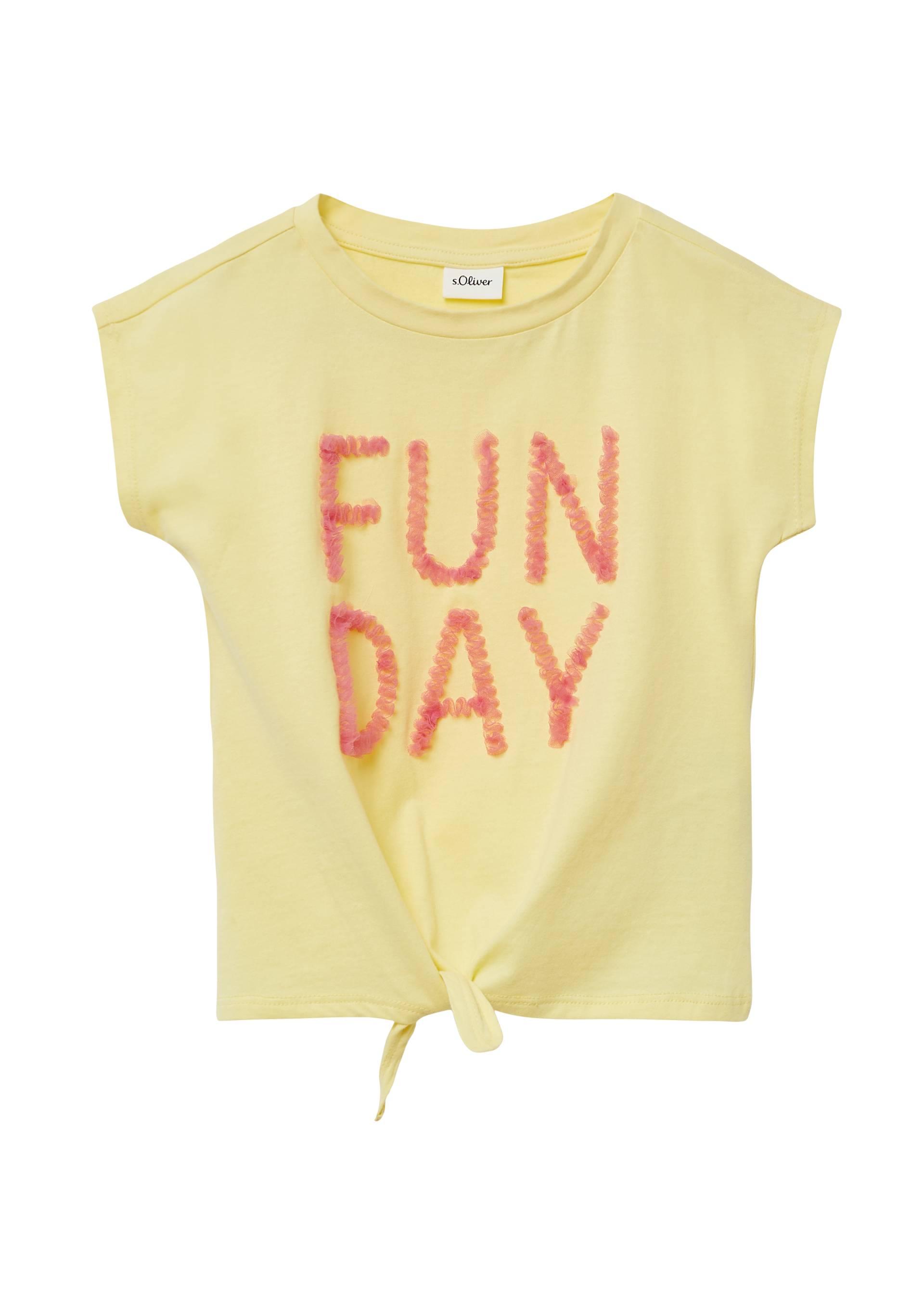 s.Oliver - T-Shirt mit Applikation und Knotendetail, Kinder, gelb s.Oliver - T-Shirt mit Applikation und Knotendetail, Kinder, gelb von s.Oliver