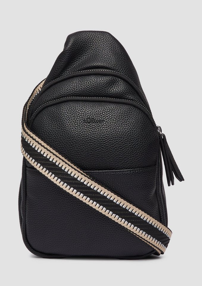 s.Oliver Tragetasche Schultertasche mit dekorativem Gurt von s.Oliver