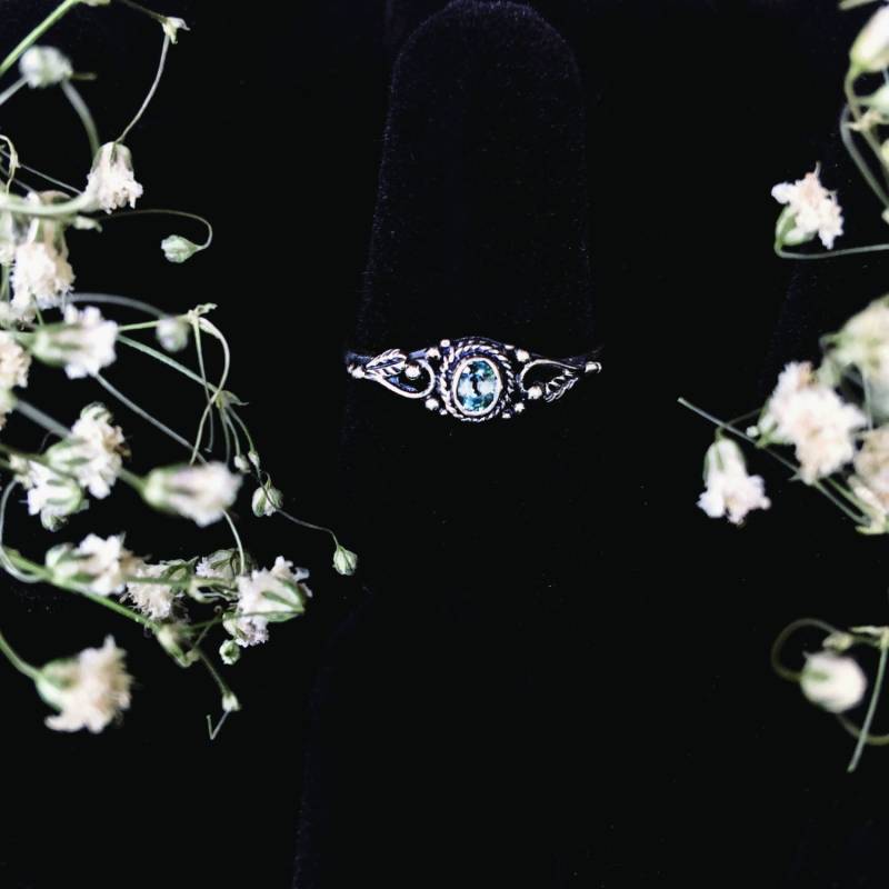 Baby Blauer Saphir Sterling Silber Ring Größe 7 von sacredsterlingrings