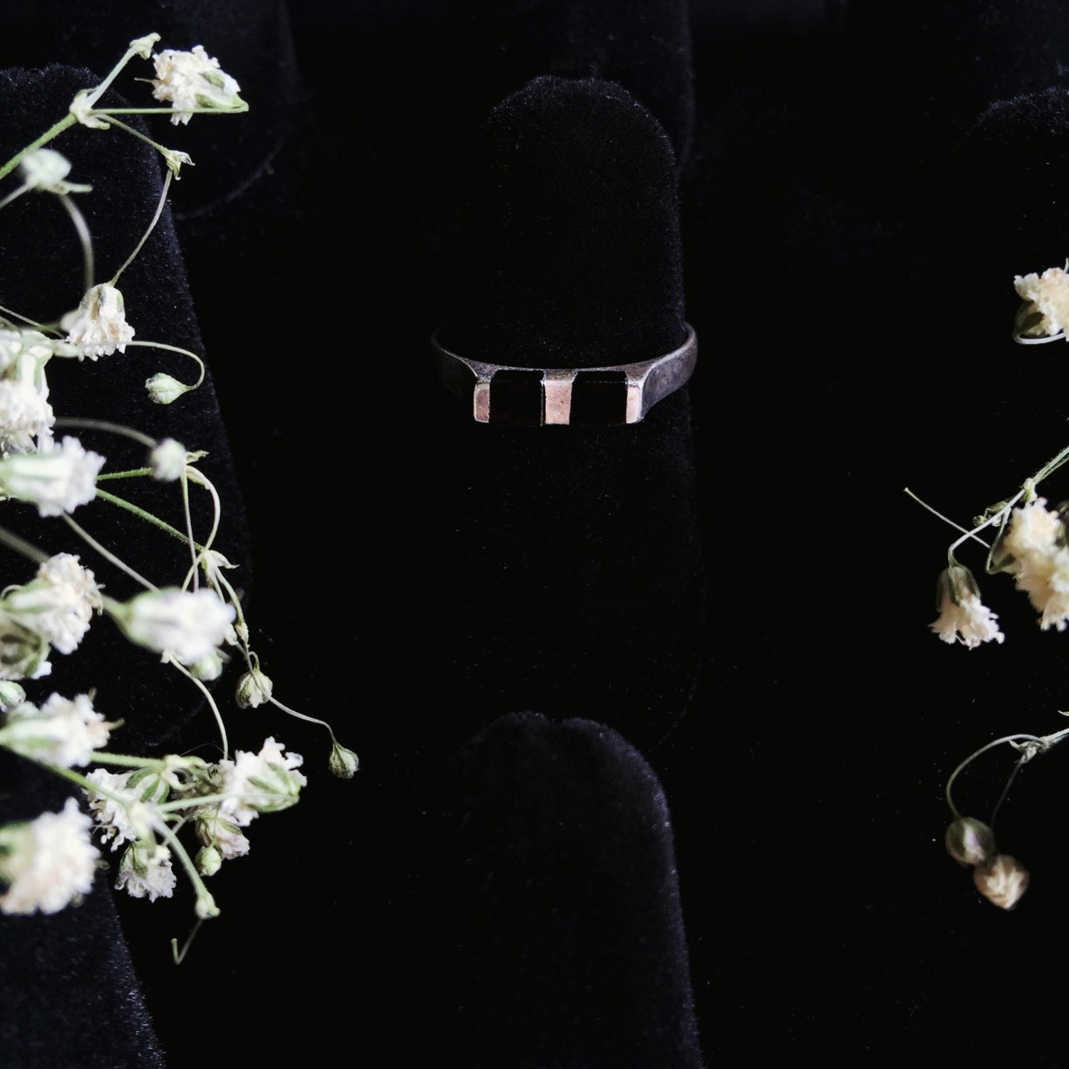 Schwarzer Obsidian Zwei Quadrat Sterling Silber Ring Größe 5 von sacredsterlingrings