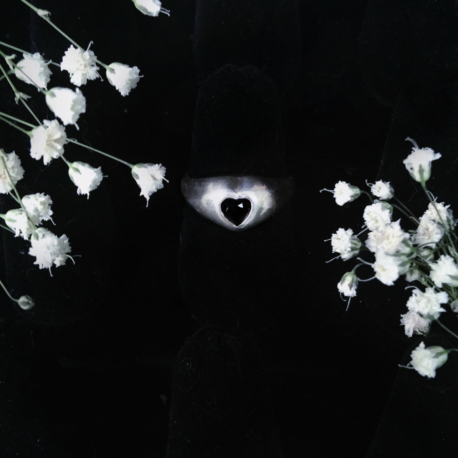 Schwarzes Herz Sterling Silber Ring Größe 5 Oder 6 von sacredsterlingrings