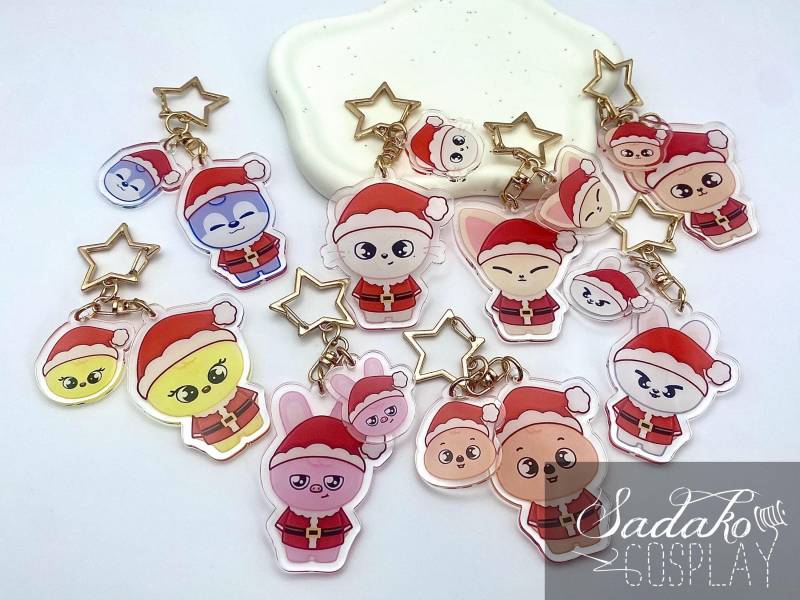 Skzoo Weihnachts Schlüsselanhänger - Stray Kids K-Pop Fan Geschenk | Acryl Doppelanhänger Niedlicher Keychain Geschenkidee von sadakocosplay