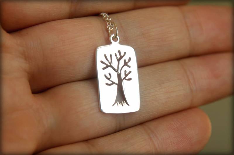 Baum Des Lebens Cutout Halskette, Erhältlich in Sterling Silber Und Vermeil Gold Gefüllt von saffronandsaege