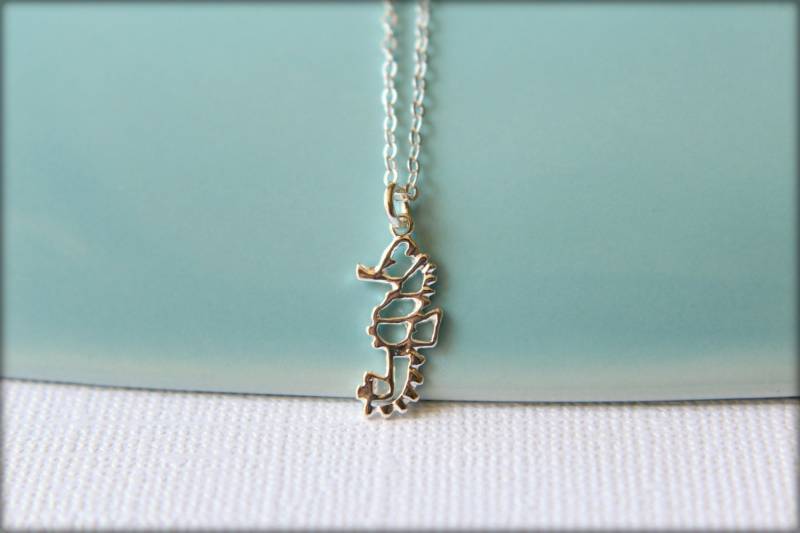 Durchbrochene Seepferdchen Halskette Aus Sterlingsilber von saffronandsaege