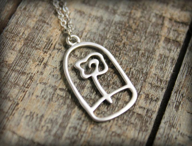 Glas Bedeckt Rose Halskette in Silber Matt von saffronandsaege