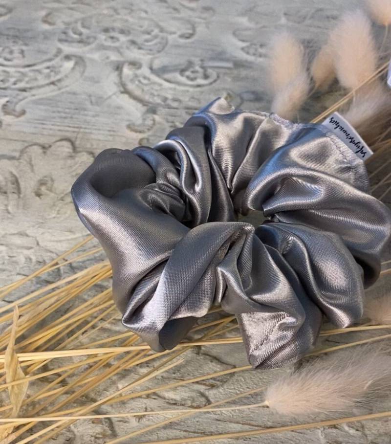 Lilly Scrunchie von safiyascrunchies