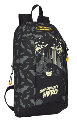 Safta Unisex Kinder Mini-Rucksack, vertikale Tasche, Batman Hero 22 x 39 x 10 cm, bunt von safta