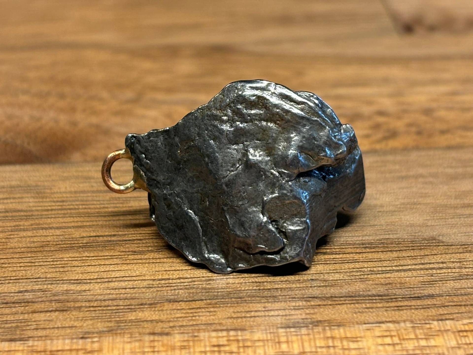 Campo Del Cielo Eisen Meteorit Anhänger - Argentinien, 12G Campo Del Cielo Eisen Meteorit Anhänger - Argentinien, 12G von saharagems