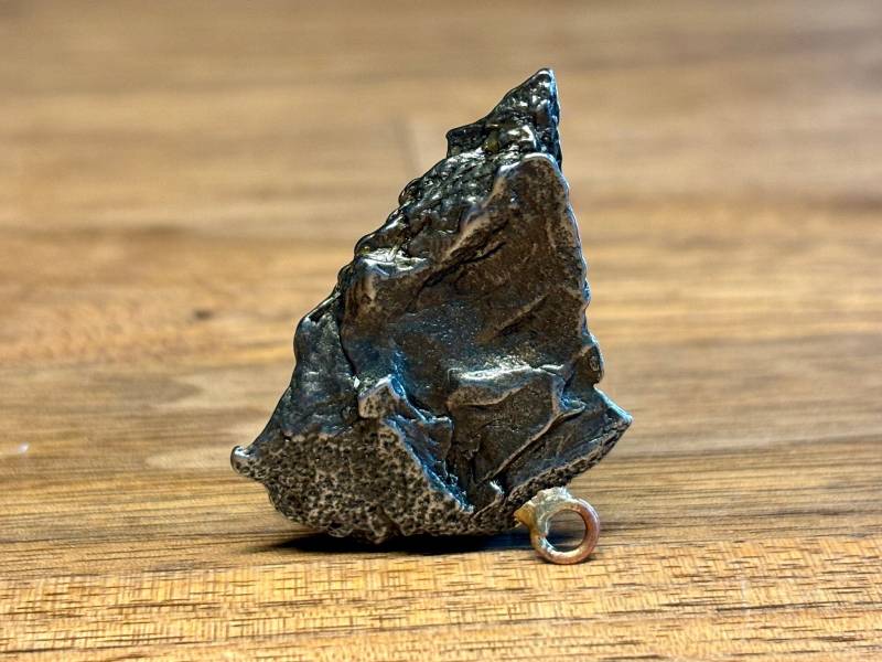 Campo Del Cielo Eisen Meteorit Anhänger Natürlicher Argentinien Meteorit, 12G von saharagems