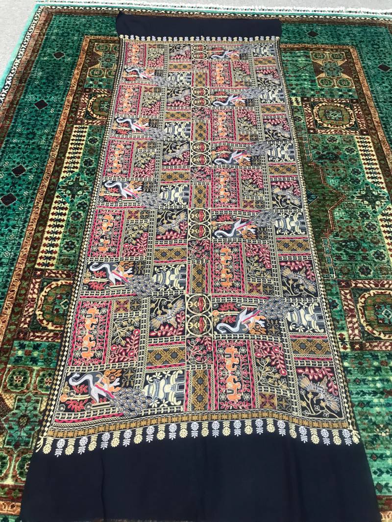 Handbestickter Wollschal Leichter Gewebter Schal Aus Pakistan von saharagems