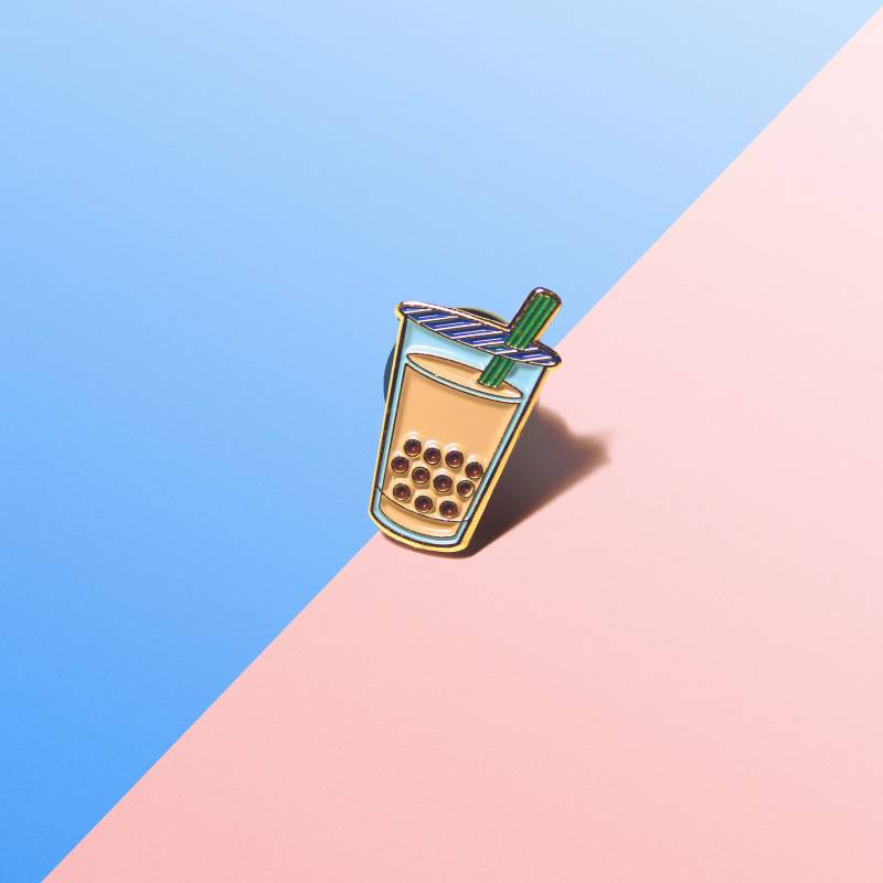 Bubble Tea Boba Pin - Emaille Anstecknadel von saintprovisions