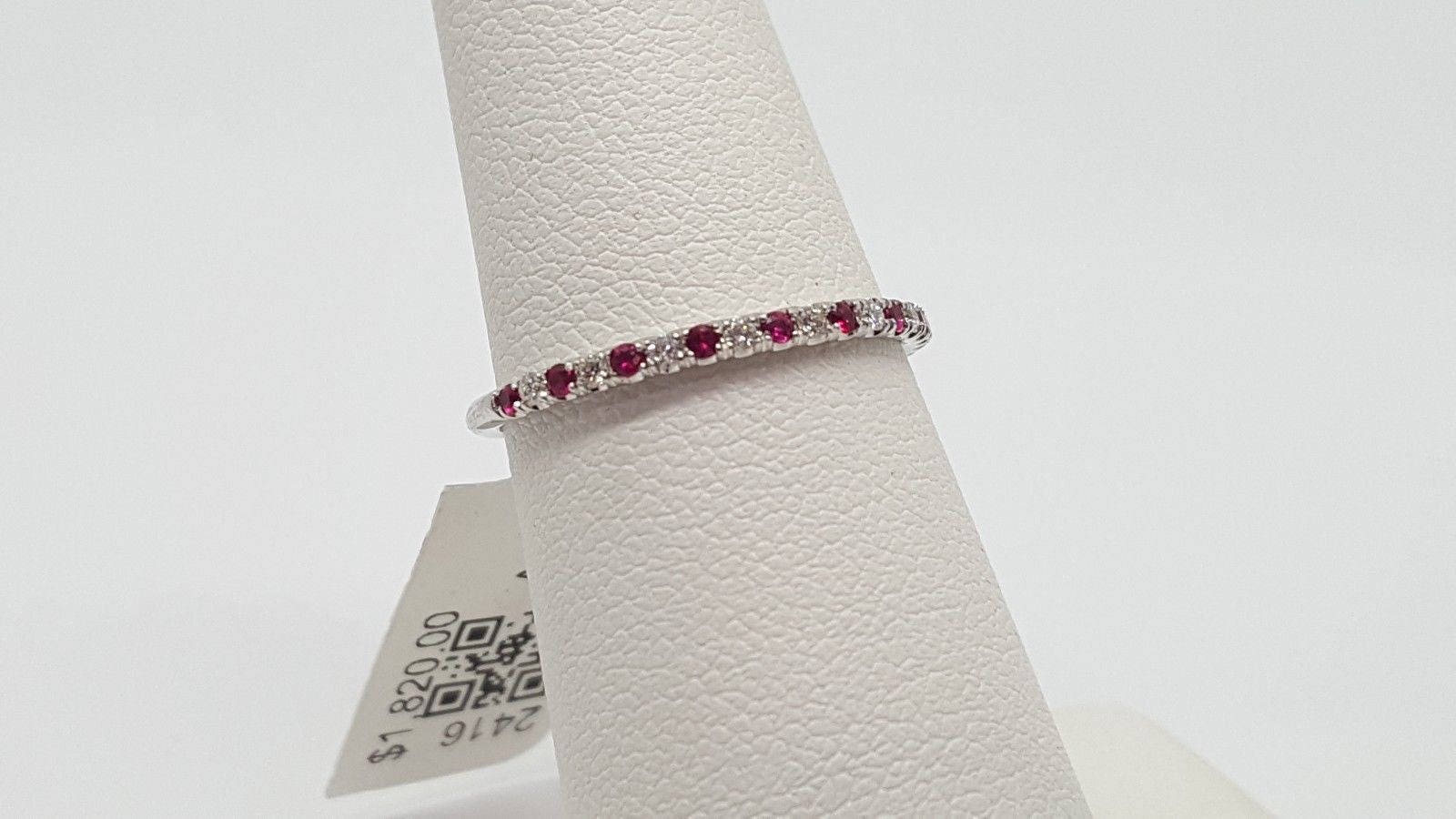 0.24 Tcw 14K Weißgold Diamant Und Rubin Band Ring Enhancer Pave Halbe Ewigkeit von salehijewelry