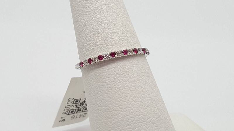 0.24 Tcw 14K Weißgold Diamant Und Rubin Band Ring Enhancer Pave Halbe Ewigkeit von salehijewelry