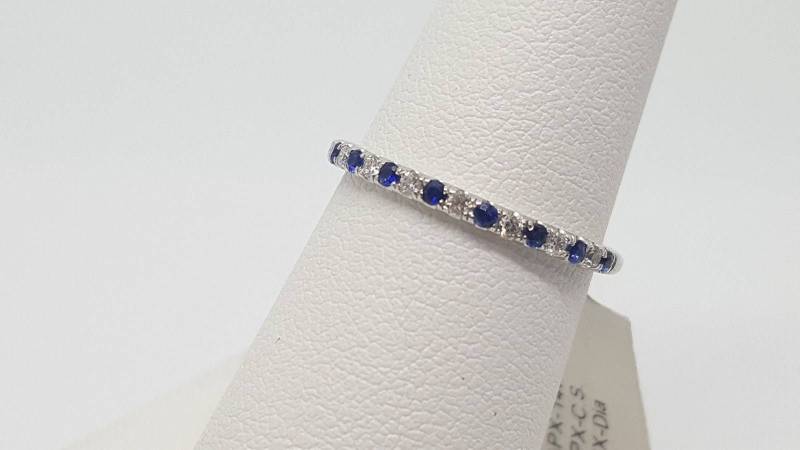 0.30Tcw 14K Weißgold Diamant & Saphir Bandring Enhancer Pave Halbe Ewigkeit von salehijewelry