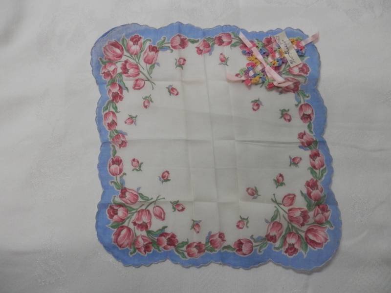 Vintage Taschentuch Nie Benutzt 1950's Floral Tulip Design Vintage Taschentuch Nie Benutzt 1950's Floral Tulip Design von sallys4025
