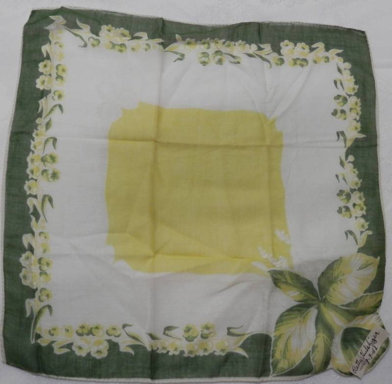 Vintage Taschentuch Nie Benutzt 1950Er Jahre Florales Design Vintage Taschentuch Nie Benutzt 1950Er Jahre Florales Design von sallys4025