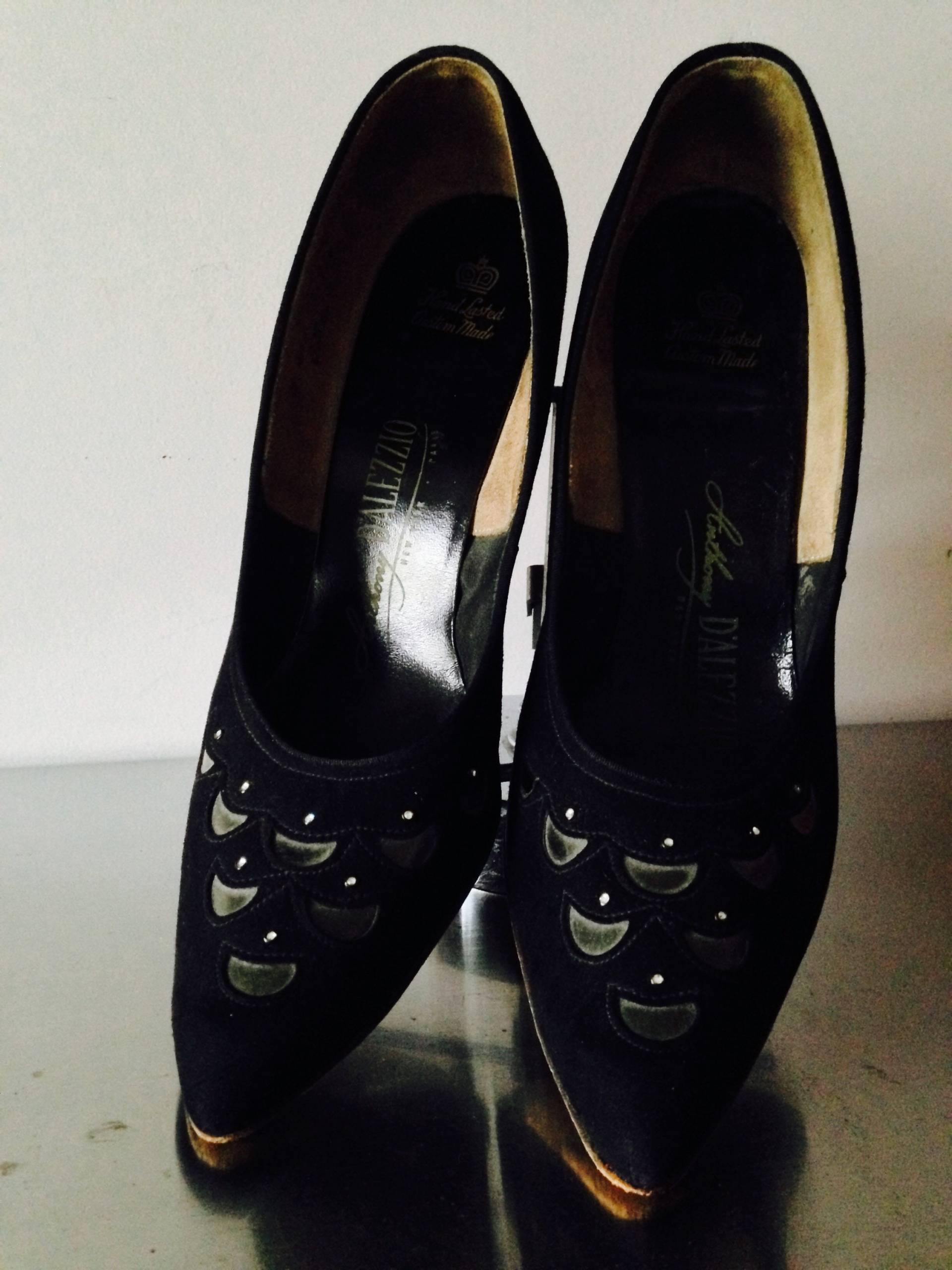 1960Er Vintage Antony D'alezzio Schwarze Wildlederpumps/Schuhe Custom Made Pumps 8 Aaa von saltydogvintage