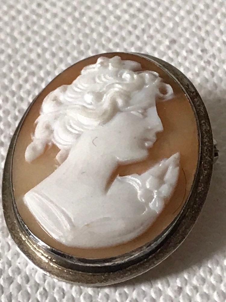 Antike Cameo Brosche-Anhänger/Vintage Schmuck Pin Anstecknadel Sterling Silber von saltydogvintage