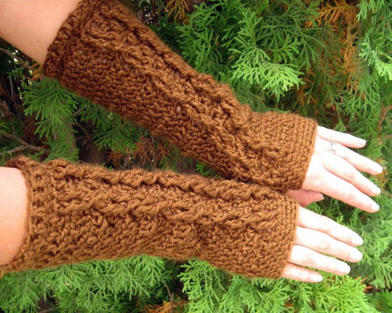 Extra Weiche Schokobraune Fingerlose Handschuhe Mit Kabeldekoration Extra Weiche Schokobraune Fingerlose Handschuhe Mit Kabeldekoration von salutationscrochet