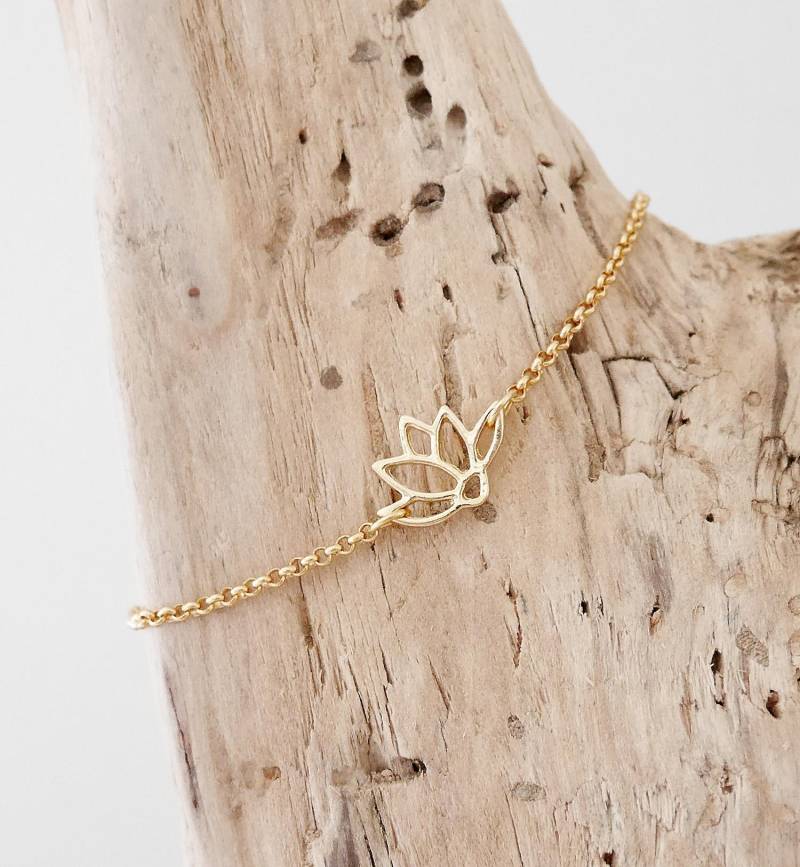 Boho-Chic-Armband Aus Feiner Goldkette. Durchbrochenes Lotusblumenarmband | Brch10Or Weihnachtsgeschenk Für Frauen Oder Mädchen von samarabijoux