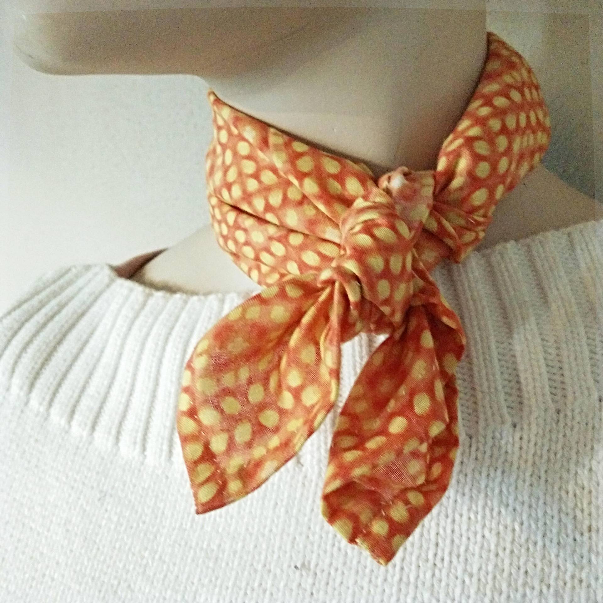 Halsschal Orange Mit Gelben Punkten von samsstuff