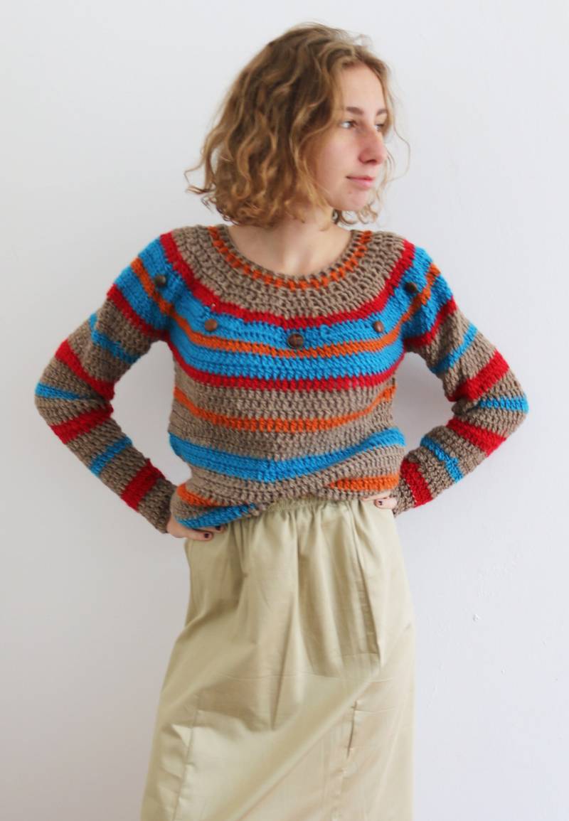 Gehäkelter Pullover "Katharine 5" von sandralietzmann