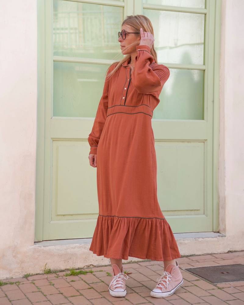 Deva-Kleid von sanjanaandmestudio