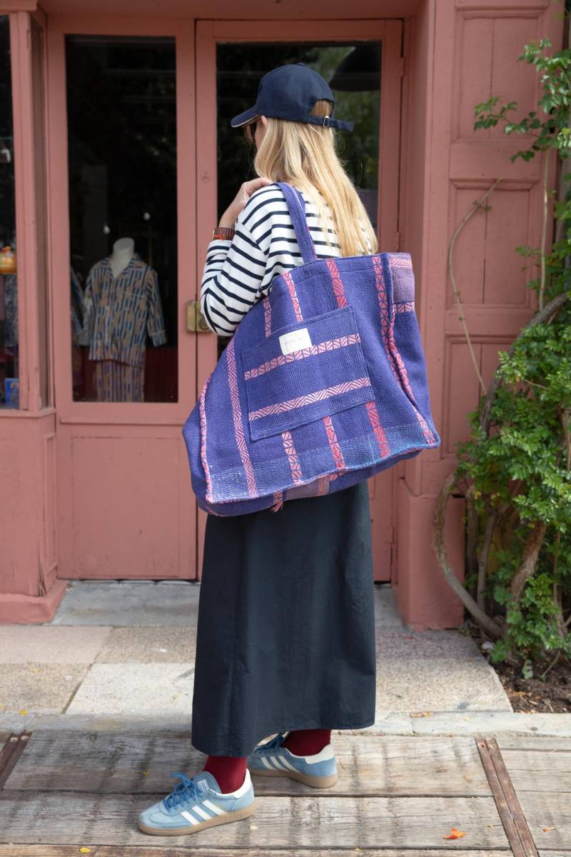 Kantha Handtasche von sanjanaandmestudio