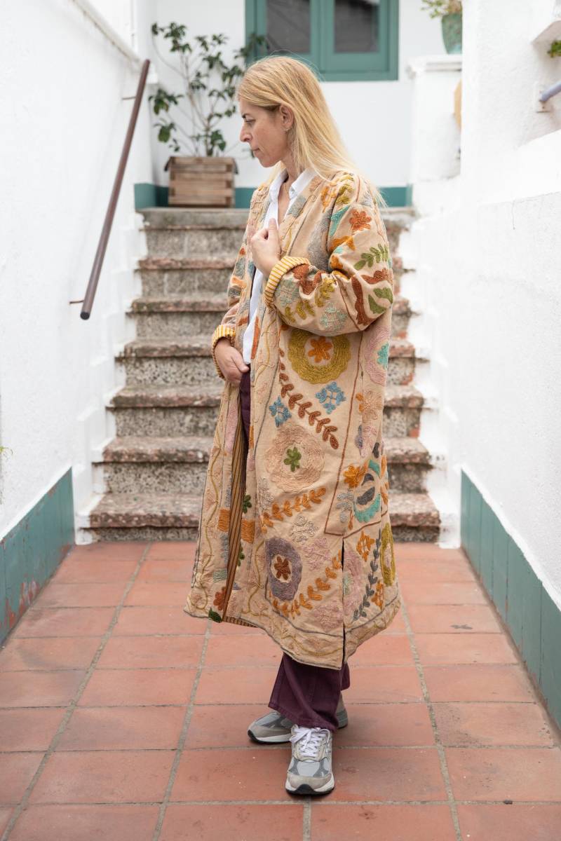 Lange Bestickte Vintage Jacke von sanjanaandmestudio