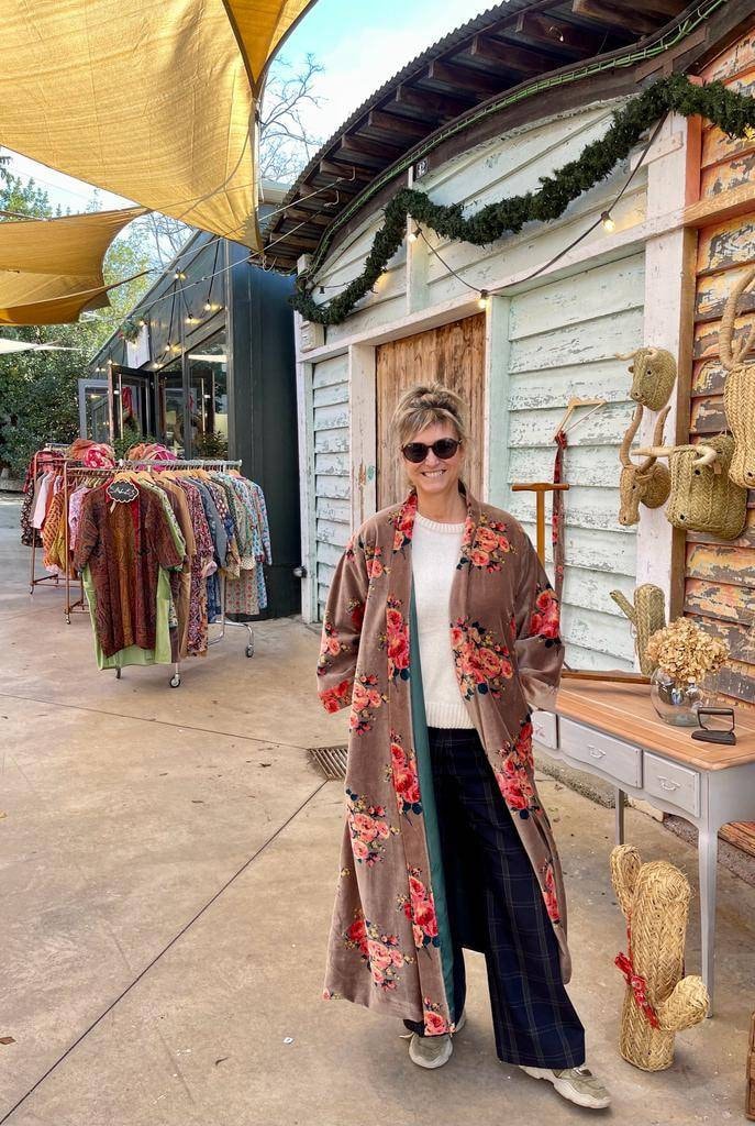 Lange Samt Jacke von sanjanaandmestudio