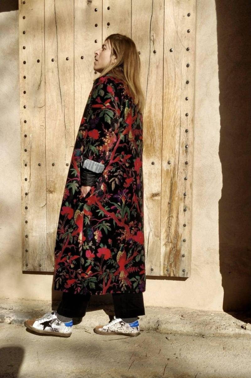 Lange Samt Jacke von sanjanaandmestudio